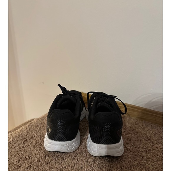 New Balance Fresh Foam 680v8 Women's Shoes Size 9.5‎ Wide Width - Picture 4 of 8